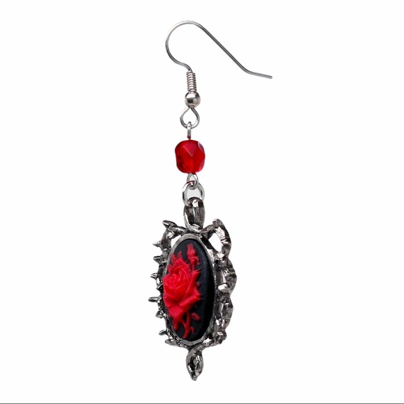 Red Rose w/ Thorns Dangle Earrings Gothic Vampire - Picture 3 of 6